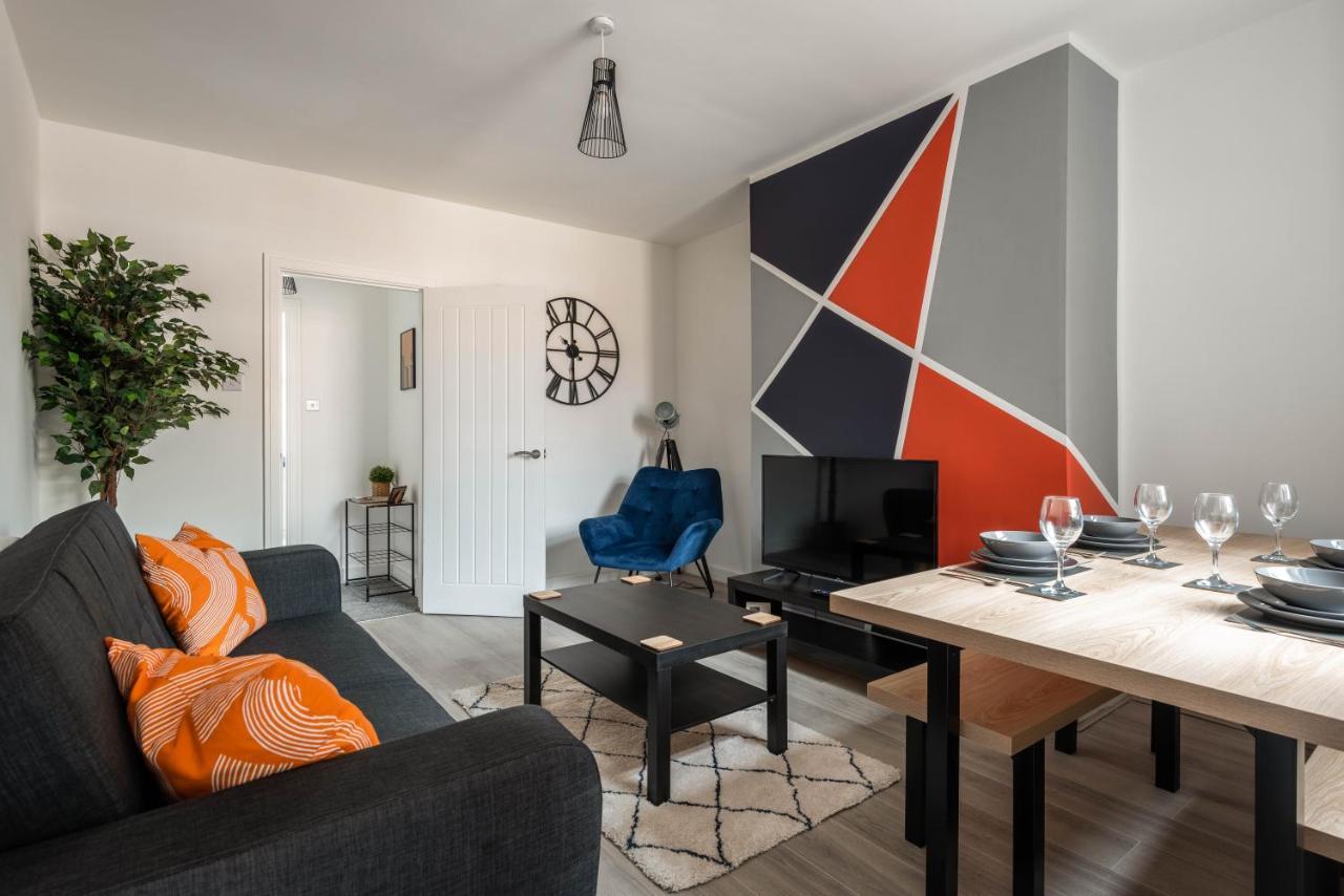 Hopetown Apartment-Modern 1 Bed With Free Parking Normanton  エクステリア 写真